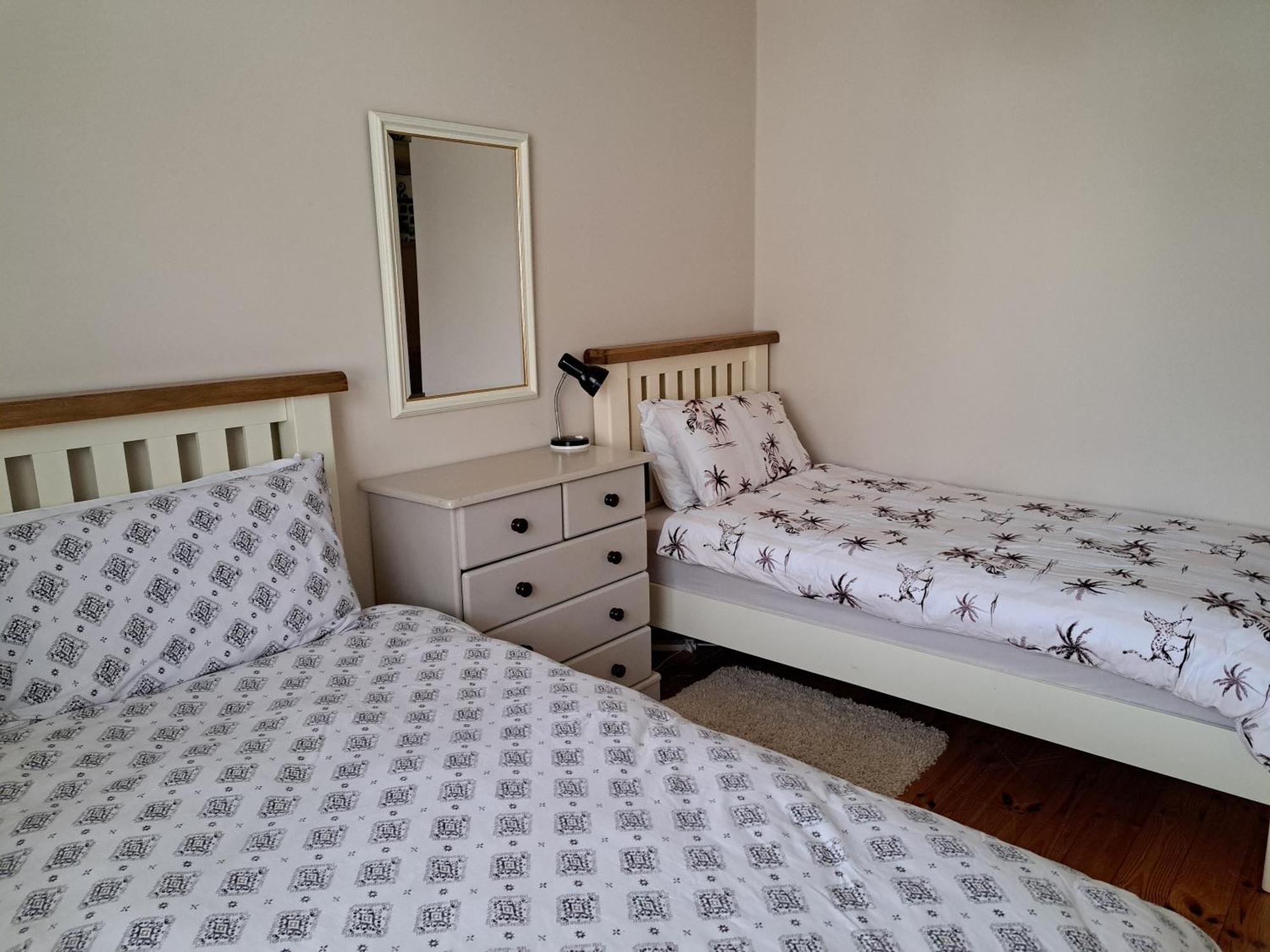 Bearstone House Appartement Loughrea Buitenkant foto