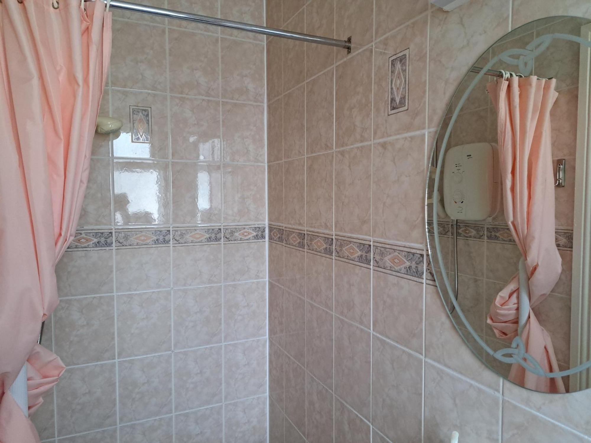 Bearstone House Appartement Loughrea Buitenkant foto